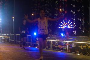 BIB: 4016
                            <button type="button" onclick="openModal(18276901)" class="btn btn-primary btn-sm float-right btn-popup" data-toggle="modal" data-target=".modal-high-quality">
                        <i class="fas fa-shopping-cart"></i> Add to Cart
                    </button>
                                            <button type="button" onclick="isThisMe(18276901, true)" class="btn btn-success btn-sm float-right btn-popup btn-isme hidden" data-toggle="tooltip" data-placement="bottom" title="นี่คือรูปของคุณใช่ไหม คลิกที่นี่เพื่อเอาเข้าอัลบั้ม">
                        <i class="fas fa-plus"></i> Add to album
                    </button>
                    <button type="button" onclick="isThisMe(18276901, false)" class="btn btn-warning btn-sm float-right btn-popup btn-isnotme hidden">
                        <i class="fas fa-ban"></i> Remove from album
                    </button>